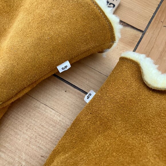 Klondike Suede Leather Mittens Gauntlet Style with Sherpa Poly Fleece Adult Sm - Picture 4 of 8